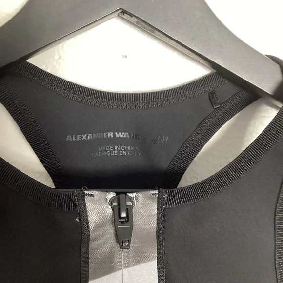 Alexander Wang Sports Bra X H&M Black Logo Size 6 - Picture 9 of 13
